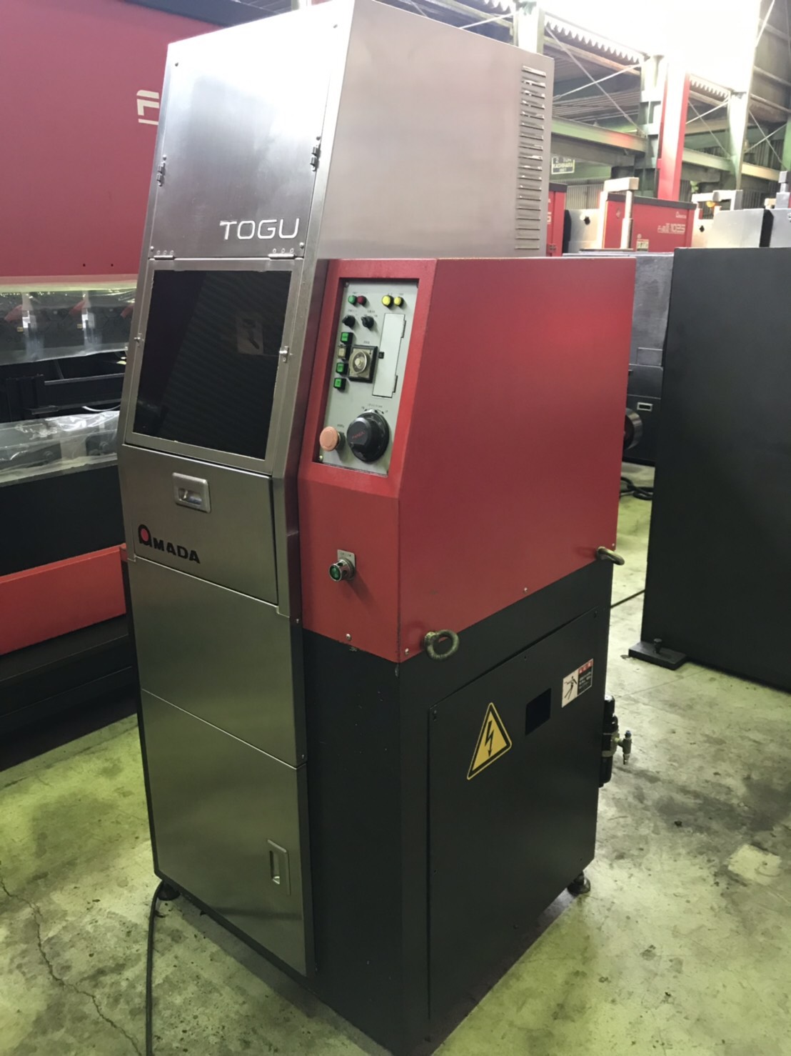アマダ_TOGU-DX_金型研磨機
