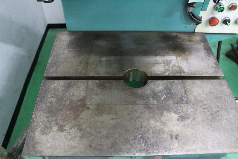 30TON油圧プレス
