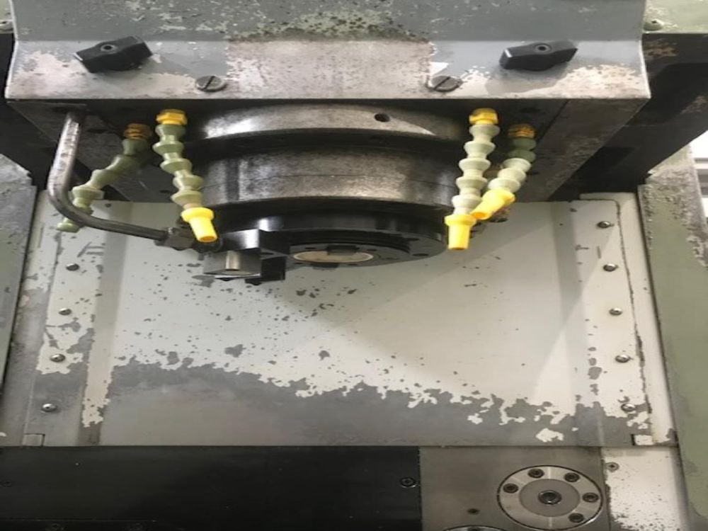 立型マシニングセンタ